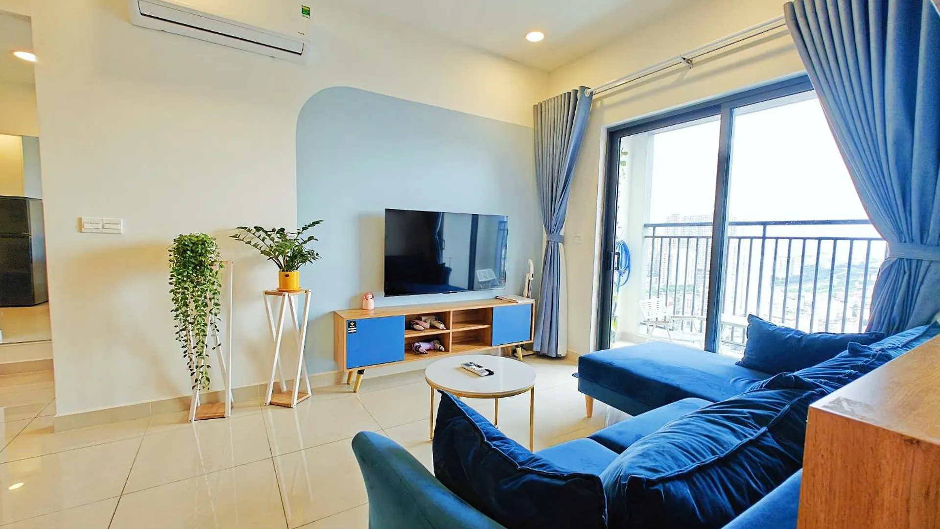Aparthotel Soho Saigon Balcony Apartment Ho Chi Minh City Vietnam